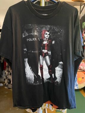 DC Comics Batman Logo Black Graphic Tee